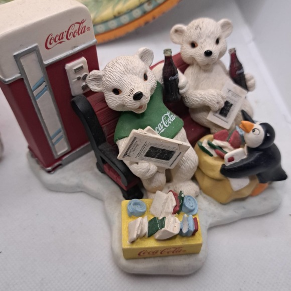 Vintage Coca Cola Ceramic Figurines & Tray Plus Twirling Coca Cola PolarBear and - Picture 7 of 10